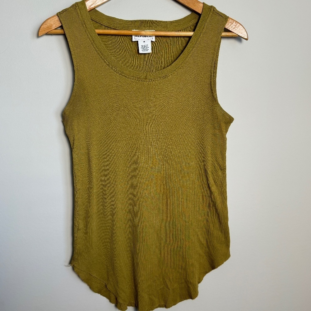 For The Republic‎ Women's Brownish-Yellow Fine Ribbed Tank Top Size Medium Raw